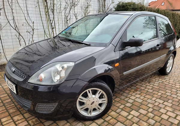 Ford Fiesta cena 6999 przebieg: 112000, rok produkcji 2006 z Luboń małe 56